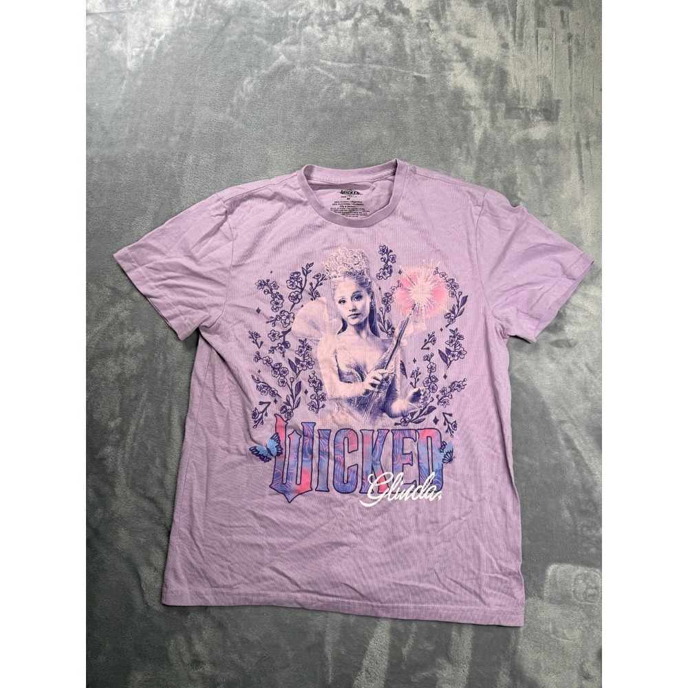 Wicked Glinda Graphic T Shirt Womens Medium Purple Ariana Grande Movie Tee